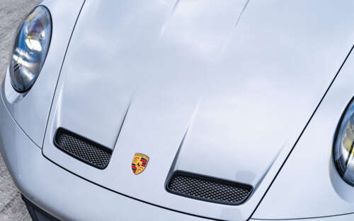 Um Porsche GT3 RS, um carro desportivo de alto desempenho, que exibe o seu elegante... 7680x4800