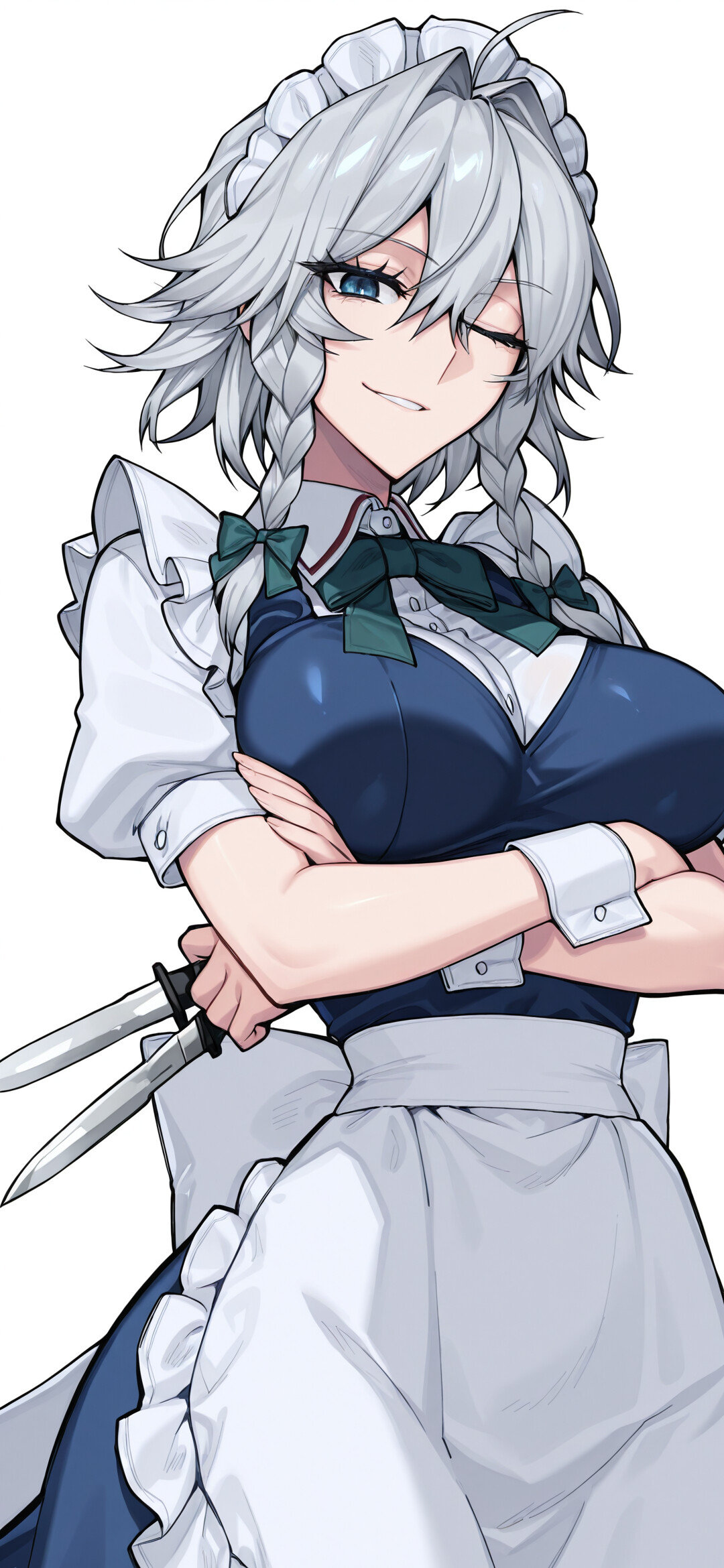 Sakuya Izayoi, da série Touhou Project, uma empregada com cabelos prateados trançados, piscando o olho e sorrindo de forma provocadora, com os braços cruzados e segurando uma faca contra um fundo escuro.